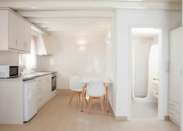 Centrio Apartman Fíra