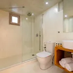 Centrio * Fira (Santorini)